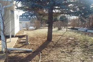 1915 23rd St, Rockford, IL 61108 - Photo 13