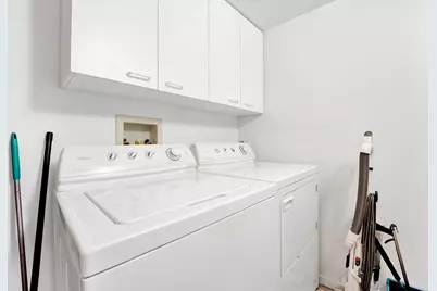 [Address not provided], Evanston, IL 60201 - Photo 35