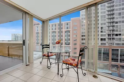 [Address not provided], Evanston, IL 60201 - Photo 23