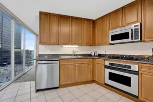 [Address not provided], Evanston, IL 60201 - Photo 21