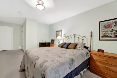 [Address not provided], Evanston, IL 60201 - Photo 33