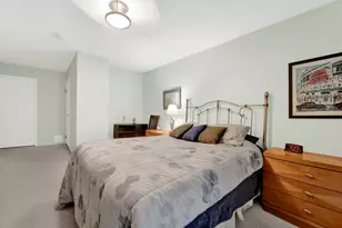 [Address not provided], Evanston, IL 60201 - Photo 33