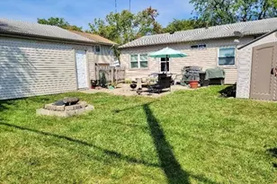 4217 Greenbrier Ln, Richton Park, IL 60471 - Photo 9