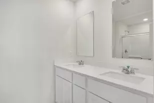 430 Lakeshore Ct, Saint Charles, IL 60174 - Photo 15