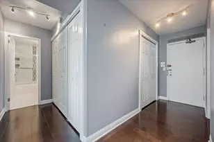 3600 N Lake Shore Dr, Chicago, IL 60613 - Photo 17