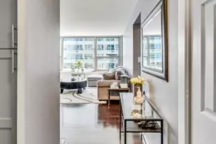 3600 N Lake Shore Dr, Chicago, IL 60613 - Photo 3