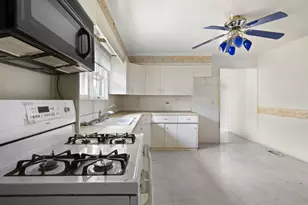 34906 N Augustana Ave, Ingleside, IL 60041 - Photo 7