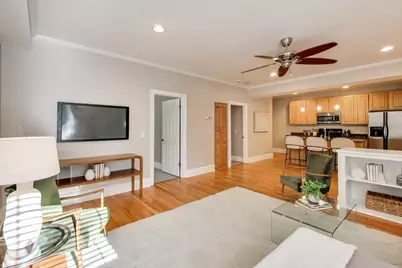 1136 W Pratt Boulevard #1N, Chicago, IL 60626 - Photo 7