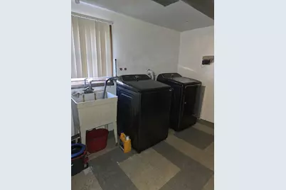 14057 S Hoxie Avenue, Burnham, IL 60633 - Photo 27