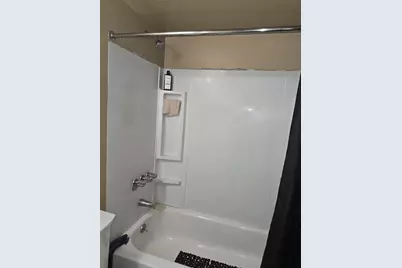 14057 S Hoxie Avenue, Burnham, IL 60633 - Photo 19