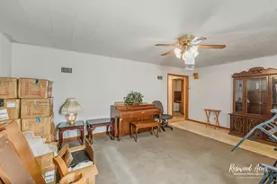 1221 E Chestnut St, Kankakee, IL 60901 - Photo 21