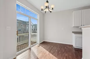 3056 Mosedale St, Elgin, IL 60124 - Photo 7