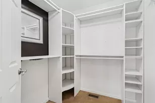 3056 Mosedale St, Elgin, IL 60124 - Photo 17