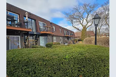 805 Grove Drive #206, Buffalo Grove, IL 60089 - Photo 1