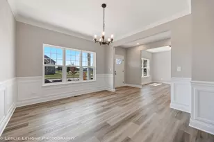 884 Hayden Dr, Yorkville, IL 60560 - Photo 5