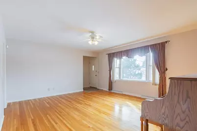 226 Fairway Drive, Bloomington, IL 61701 - Photo 7