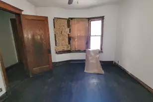 2641 W 69th St, Chicago, IL 60629 - Photo 9