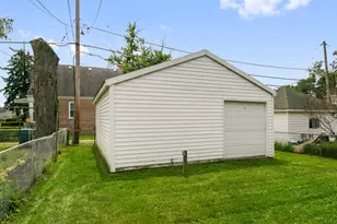 107 163rd St, Calumet City, IL 60409 - Photo 25