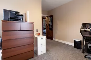 404 N Prairie Ave, Joliet, IL 60435 - Photo 17