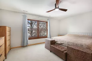 7513 Inverway Dr, Lakewood, IL 60014 - Photo 19