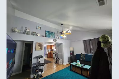 10N827 Hawthorne Street, Elgin, IL 60123 - Photo 3