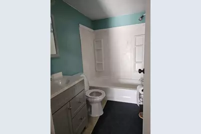 10N827 Hawthorne Street, Elgin, IL 60123 - Photo 7