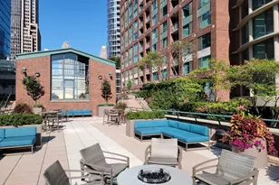 440 N McClurg Ct, Chicago, IL 60611 - Photo 31