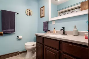 1369 Luanna Dr, Rockford, IL 61103 - Photo 33