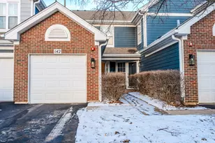 142 Kennebunk Ct, Glendale Heights, IL 60139 - Photo 1