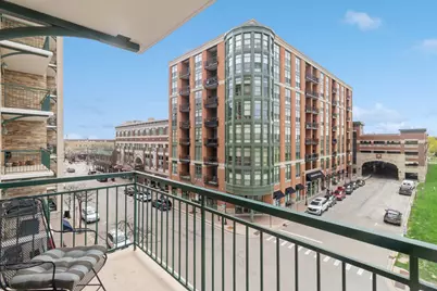 200 W Campbell Street #413, Arlington Heights, IL 60005 - Photo 9