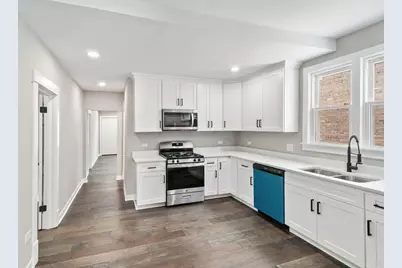 1009 8th Street, Waukegan, IL 60085 - Photo 9