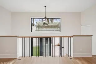 3920 N Bell Ave, Chicago, IL 60618 - Photo 17