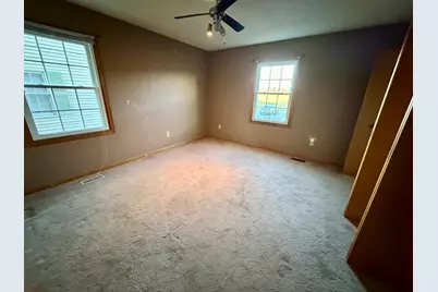 440 S Peace Road #440, Sycamore, IL 60178 - Photo 11