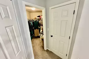 303 Springbrook Trail S, Oswego, IL 60543 - Photo 7