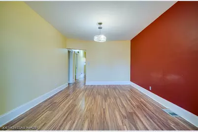 9323 S Rhodes Avenue, Chicago, IL 60619 - Photo 7