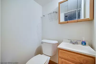 9323 S Rhodes Avenue, Chicago, IL 60619 - Photo 23