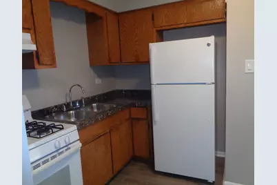 8651 W 82nd Avenue #1N, Hickory Hills, IL 60457 - Photo 5