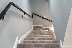 6N221 Virginia Rd, Roselle, IL 60172 - Photo 17