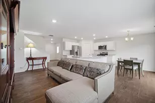 1145 Amber Dr, Cary, IL 60013 - Photo 7