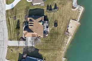 2804 Ninovan Ln, Minooka, IL 60447 - Photo 65