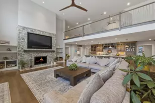 2323 W Fairview Ave, Johnsburg, IL 60051 - Photo 7