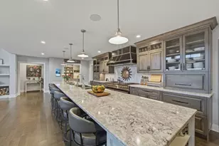 2323 W Fairview Ave, Johnsburg, IL 60051 - Photo 11