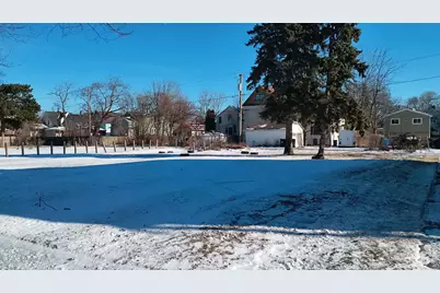 11577 S La Salle Street, Chicago, IL 60628 - Photo 1