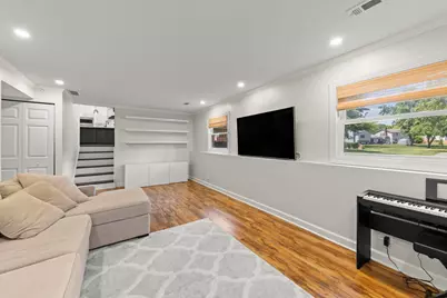 215 Longridge Court, Naperville, IL 60565 - Photo 11