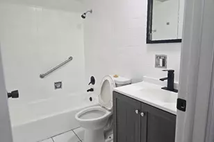 15041 Dobson Ave, Dolton, IL 60419 - Photo 5