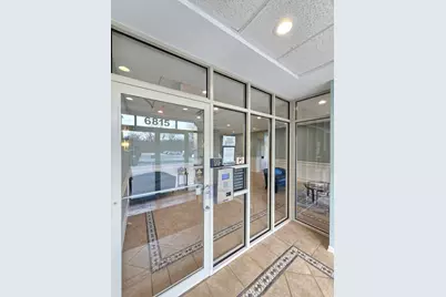 6815 N Milwaukee Avenue #210, Niles, IL 60714 - Photo 5