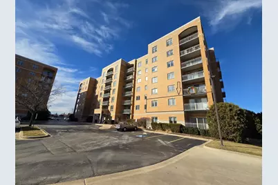 6815 N Milwaukee Avenue #210, Niles, IL 60714 - Photo 3