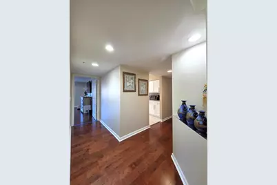 6815 N Milwaukee Avenue #210, Niles, IL 60714 - Photo 13