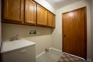 1N020 Prairie Path Ln, Winfield, IL 60190 - Photo 19