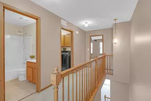 368 Glen Byrn Ct, Schaumburg, IL 60194 - Photo 13